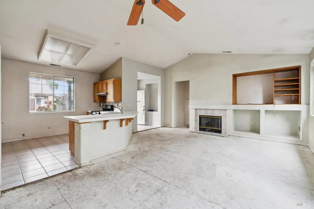 2013 Banjo Drive Santa Rosa, CA 95407