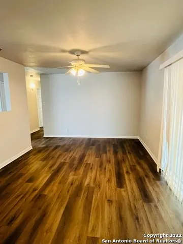 827 Dunwoodie San Antonio, TX 78219