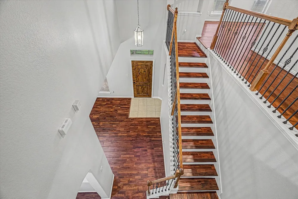 4702 Seabird Street Baytown, TX 77521