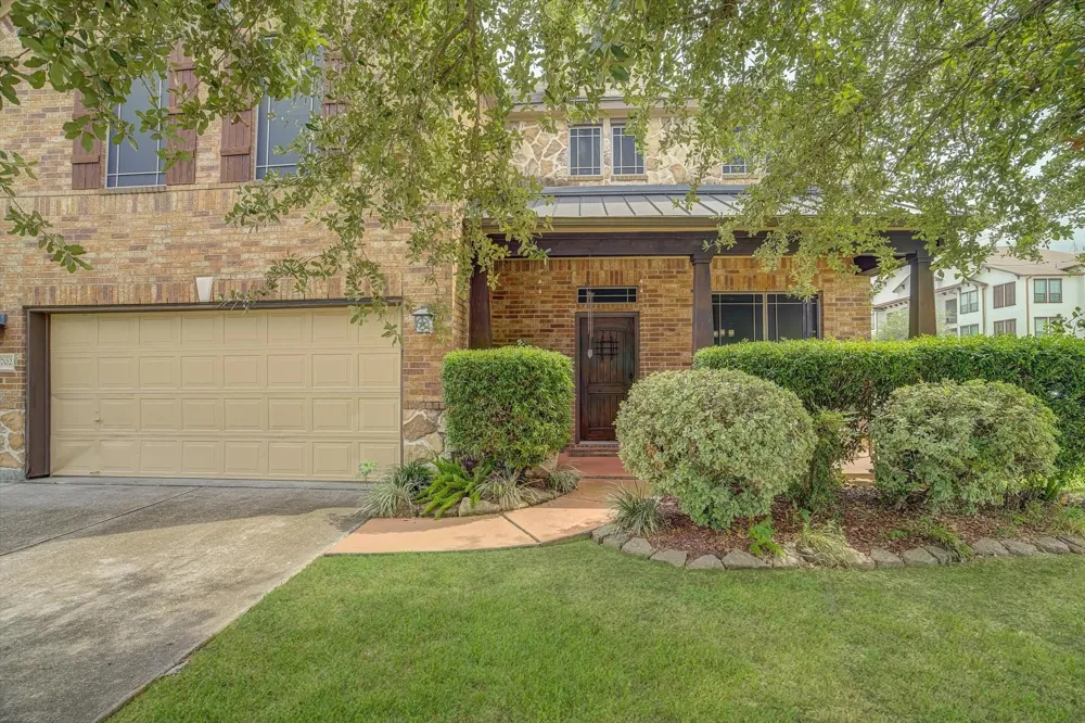 4702 Seabird Street Baytown, TX 77521