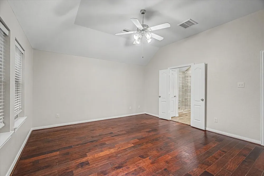 4702 Seabird Street Baytown, TX 77521