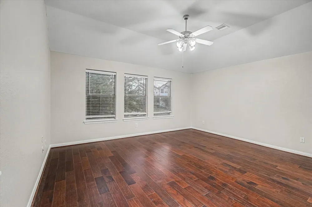 4702 Seabird Street Baytown, TX 77521