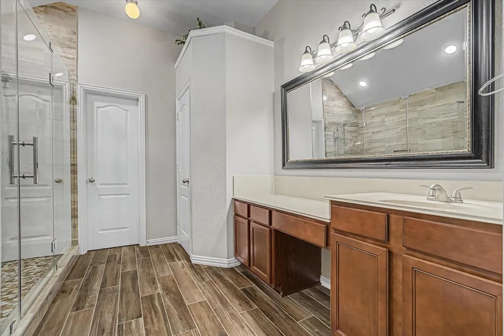 4702 Seabird Street Baytown, TX 77521
