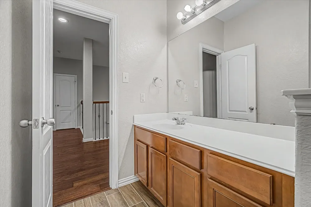 4702 Seabird Street Baytown, TX 77521