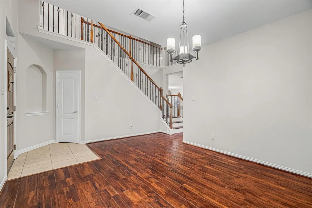4702 Seabird Street Baytown, TX 77521