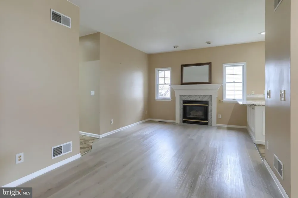 717 BROOKSIDE LANE Lebanon, PA 17042