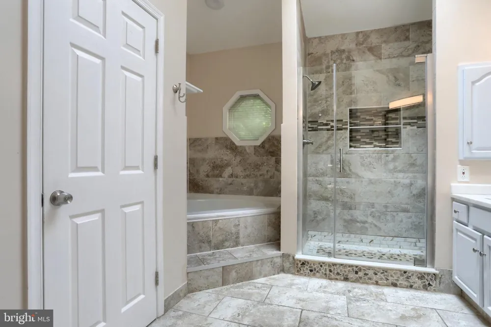 717 BROOKSIDE LANE Lebanon, PA 17042