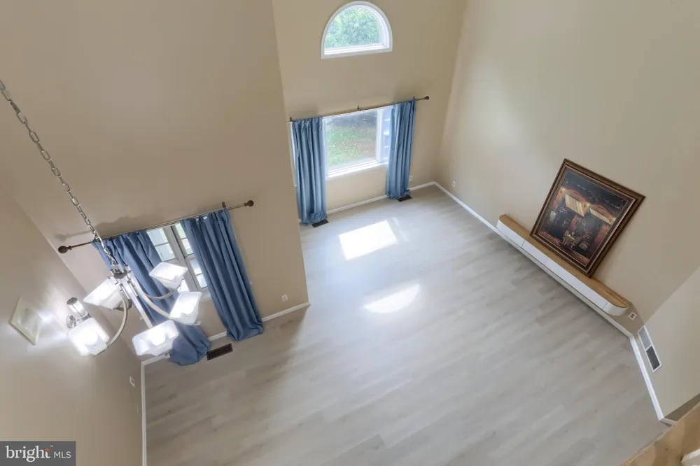 717 BROOKSIDE LANE Lebanon, PA 17042