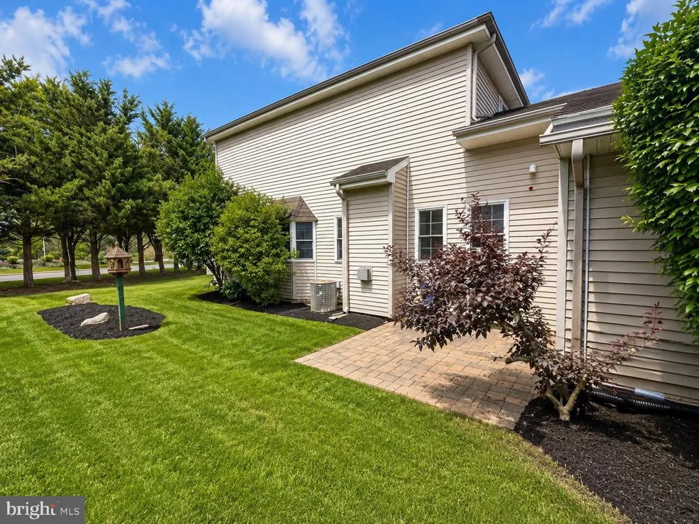 717 BROOKSIDE LANE Lebanon, PA 17042
