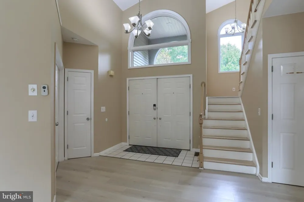 717 BROOKSIDE LANE Lebanon, PA 17042