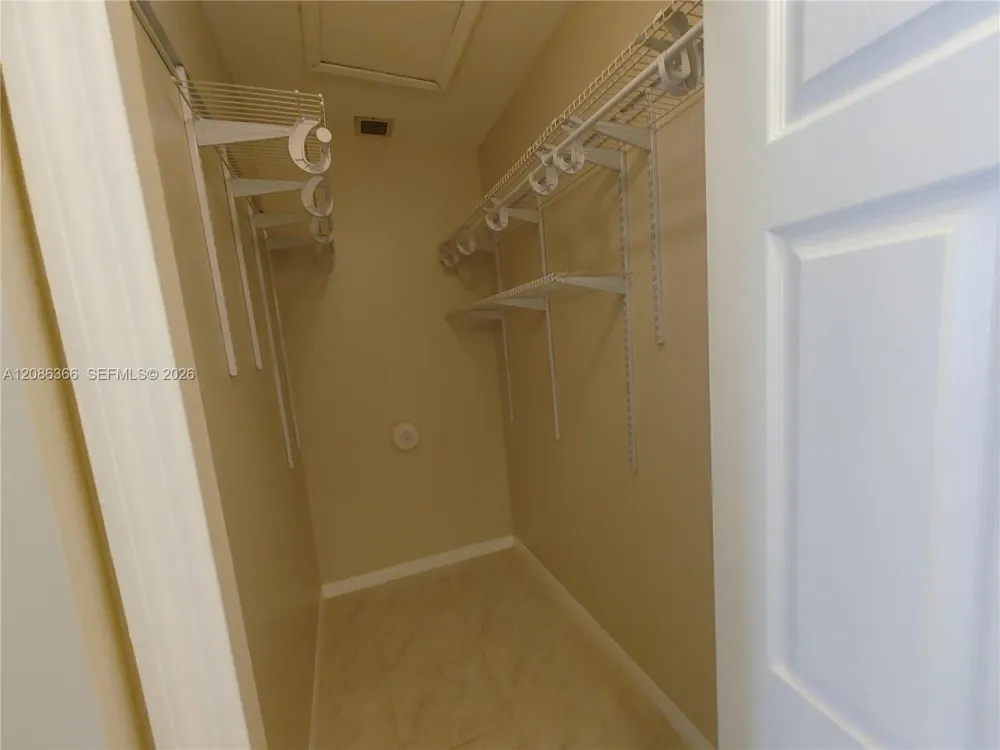 15243 SW 28 TE Miami, FL 33185