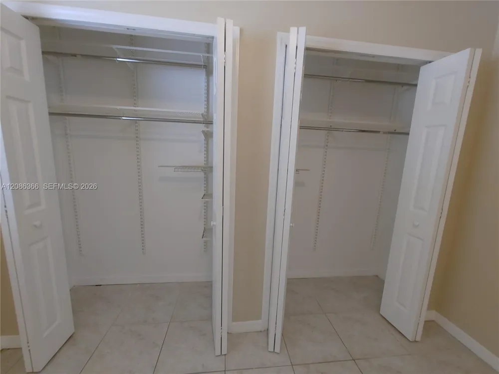 15243 SW 28 TE Miami, FL 33185