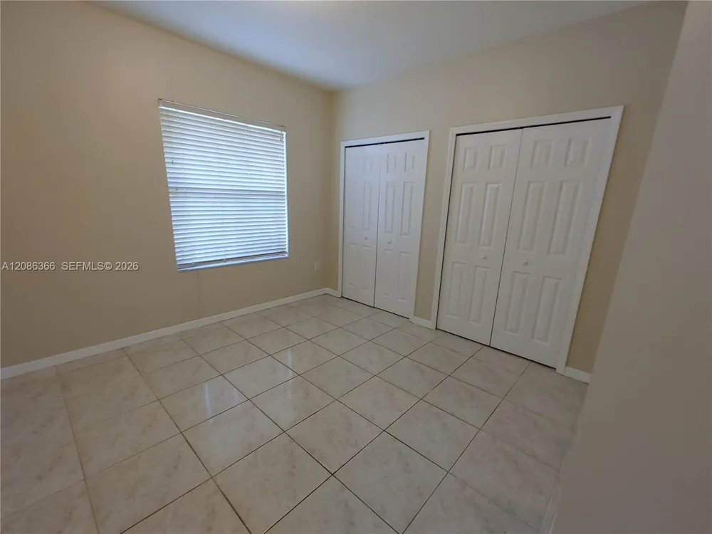 15243 SW 28 TE Miami, FL 33185