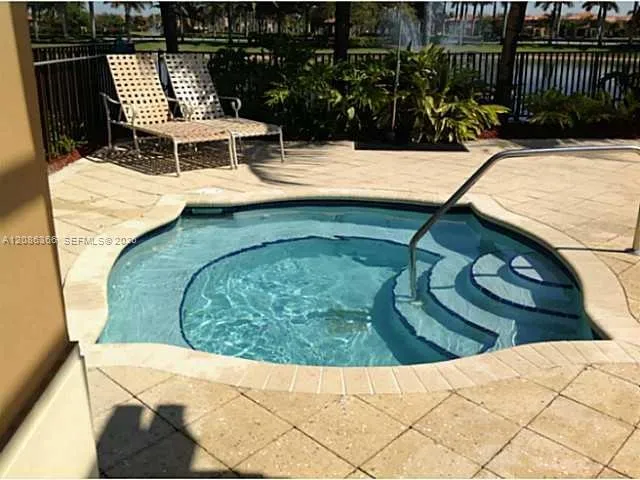 15243 SW 28 TE Miami, FL 33185