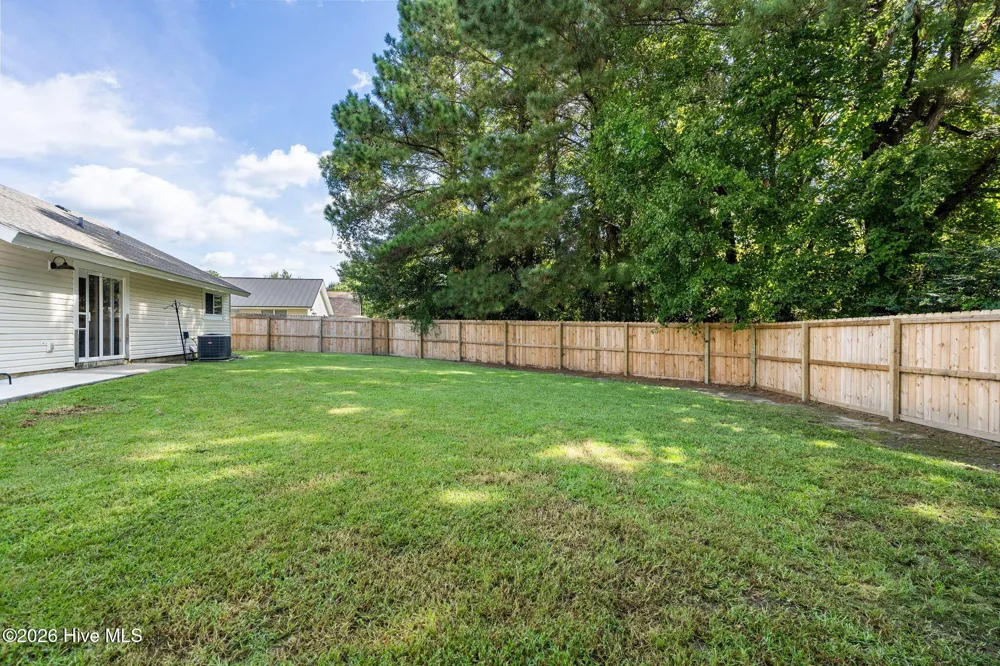 405 Dennis Road Jacksonville, NC 28546
