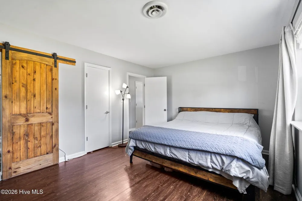 405 Dennis Road Jacksonville, NC 28546