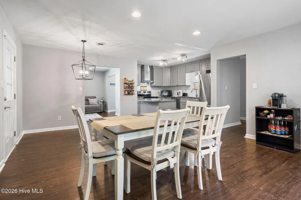 405 Dennis Road Jacksonville, NC 28546