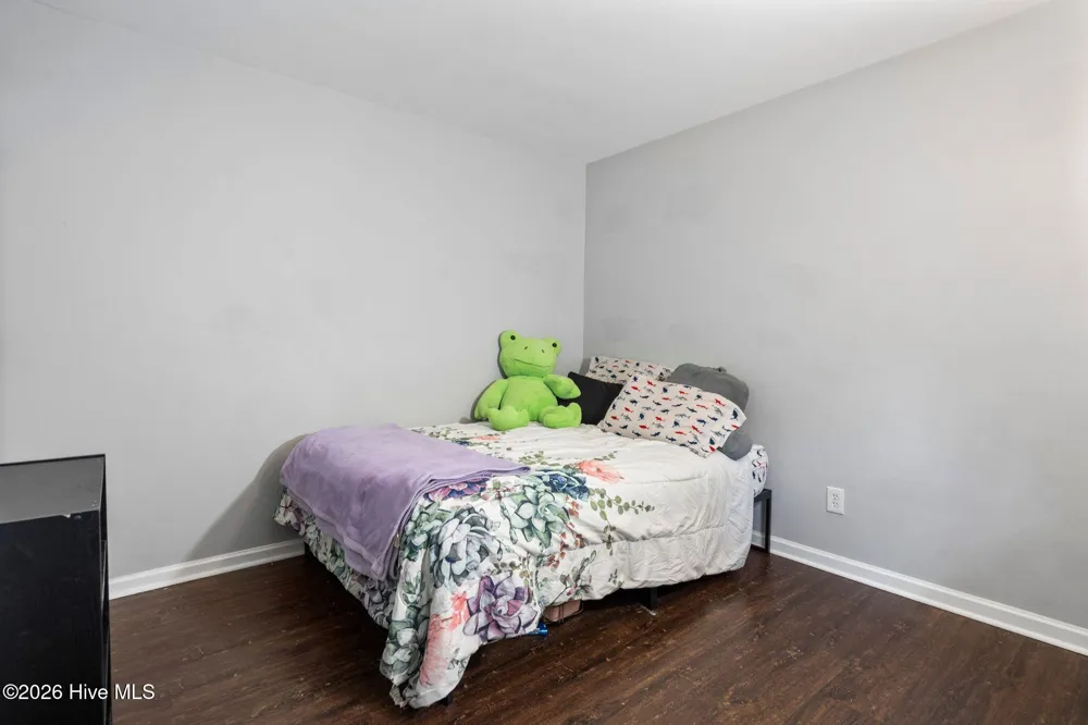 405 Dennis Road Jacksonville, NC 28546