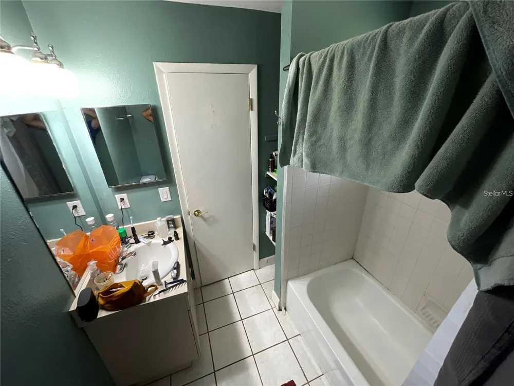 4312 NW 29 WAY Gainesville, FL 32605