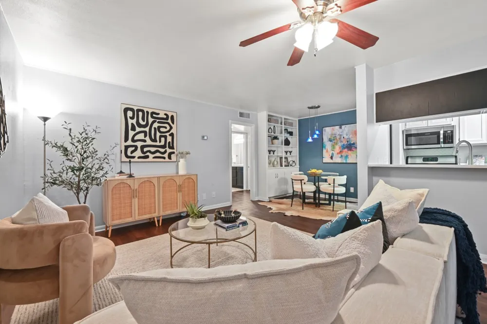 1240 Barton Hills Drive #116 Austin, TX 78704