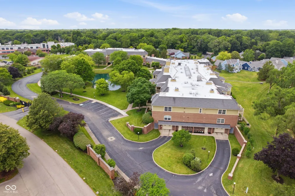 7601 Newport Bay Drive #112 Indianapolis, IN 46240