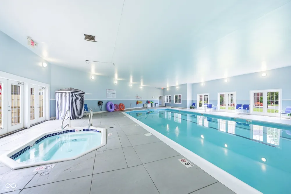7601 Newport Bay Drive #112 Indianapolis, IN 46240