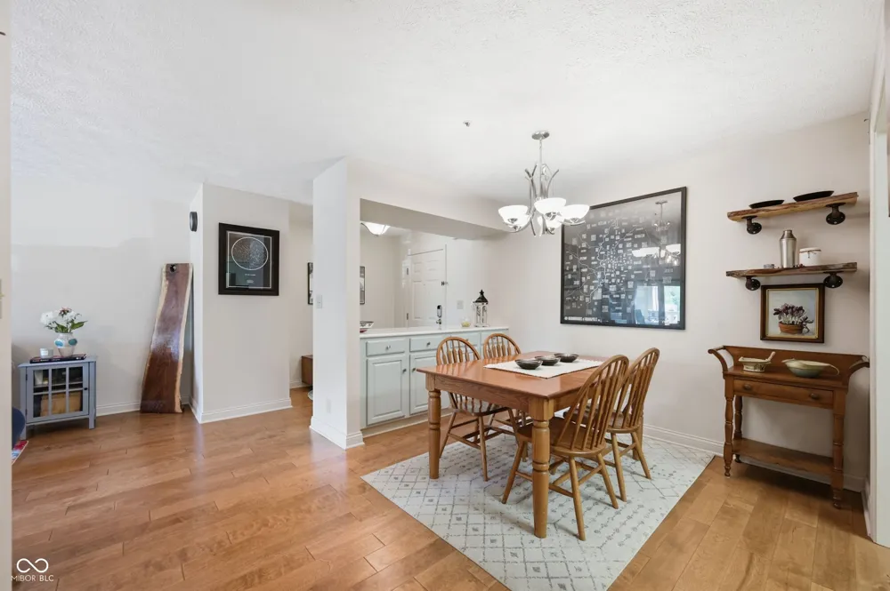 7601 Newport Bay Drive #112 Indianapolis, IN 46240