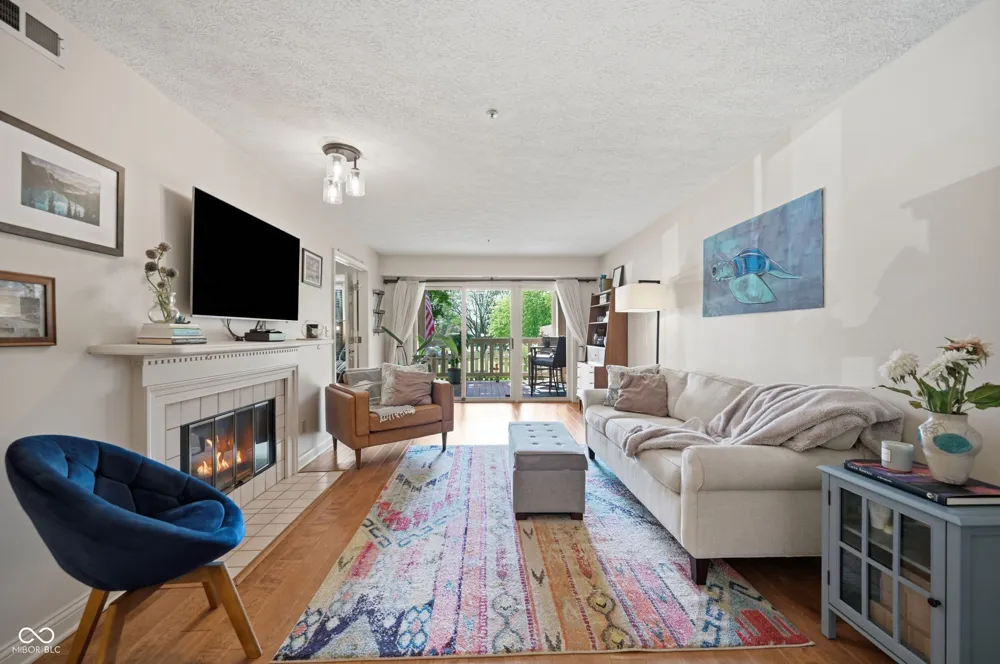 7601 Newport Bay Drive #112 Indianapolis, IN 46240