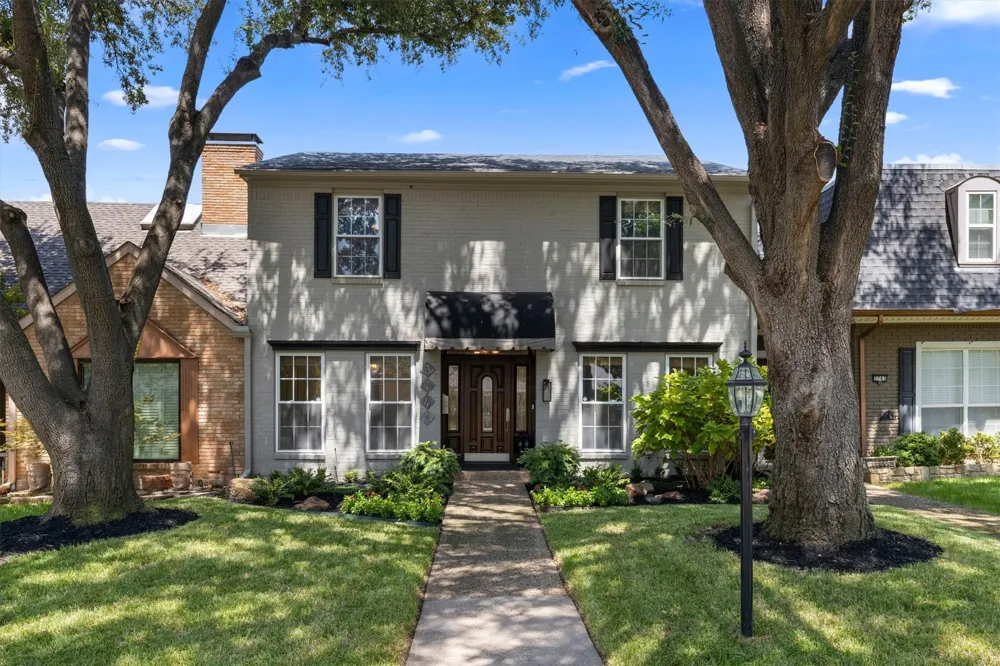 3741 Weeburn Drive Dallas, TX 75229