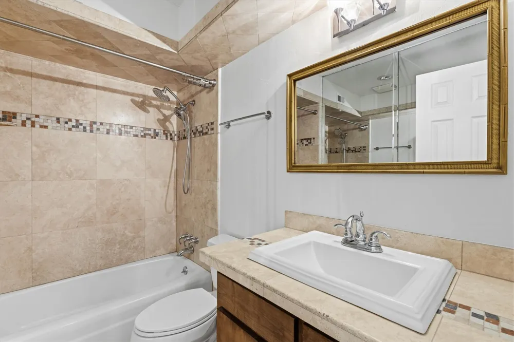 3741 Weeburn Drive Dallas, TX 75229
