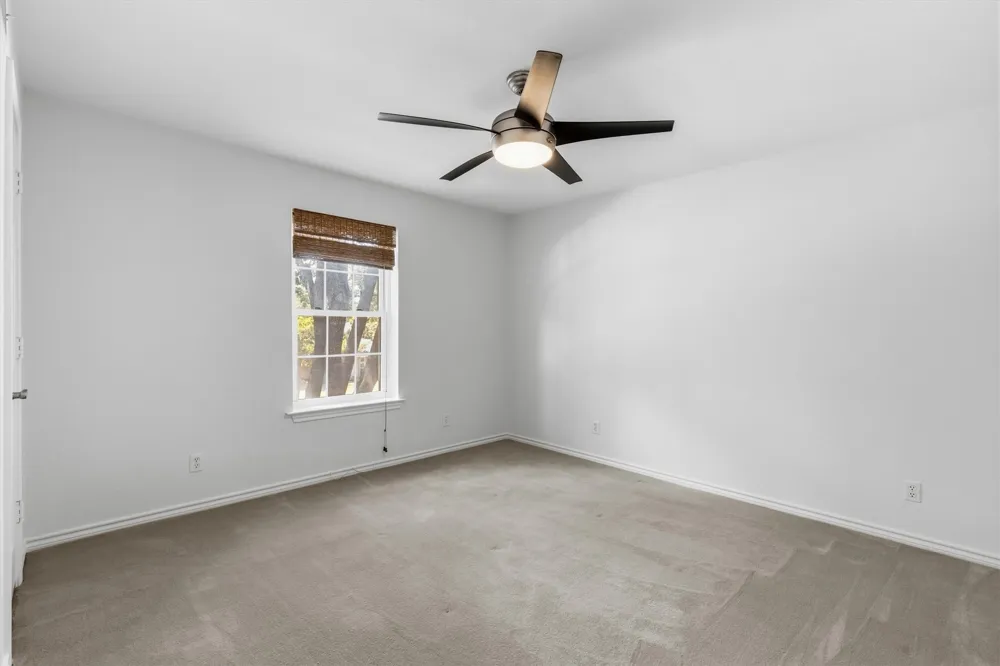 3741 Weeburn Drive Dallas, TX 75229