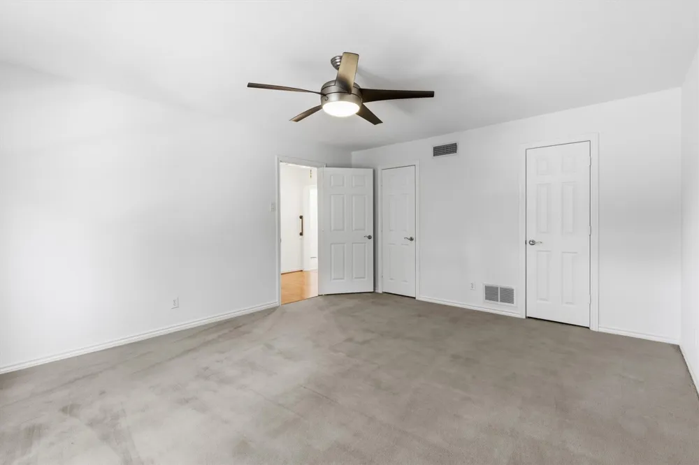 3741 Weeburn Drive Dallas, TX 75229