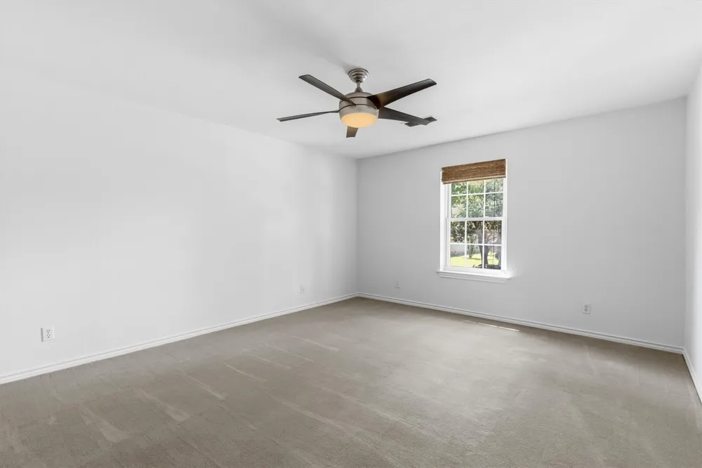 3741 Weeburn Drive Dallas, TX 75229