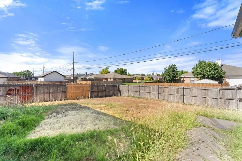 4218 Ross Street Amarillo, TX 79118