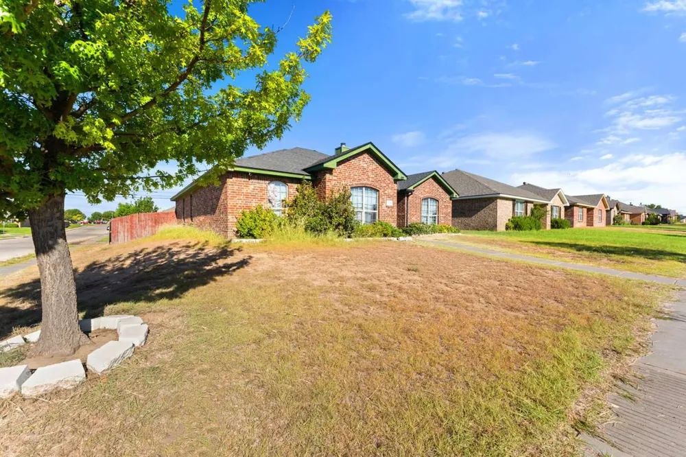 4218 Ross Street Amarillo, TX 79118