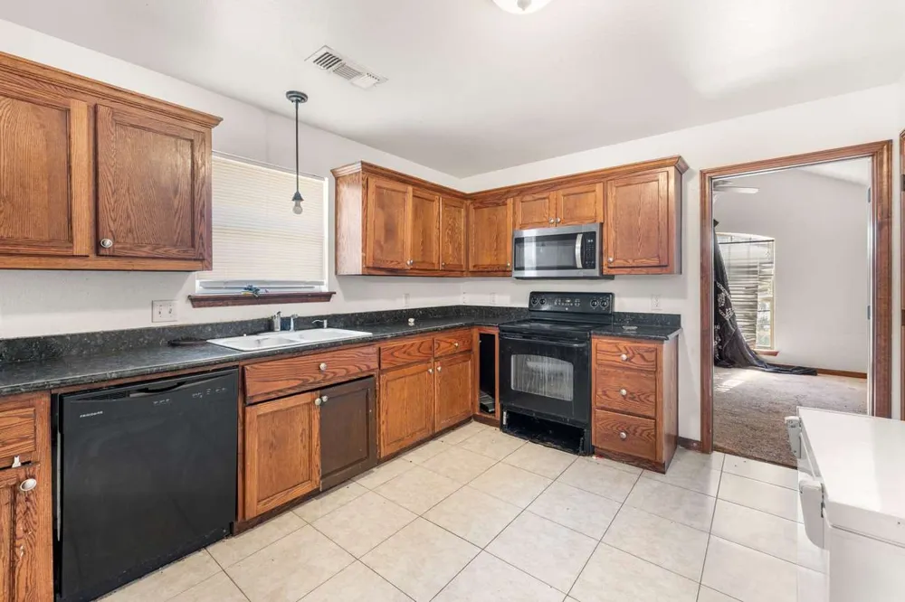 4218 Ross Street Amarillo, TX 79118