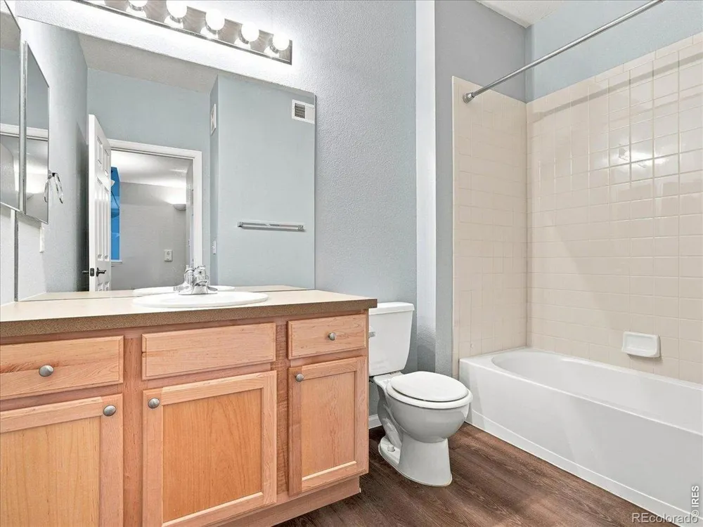 1977 Grays Peak Drive #201 Loveland, CO 80538