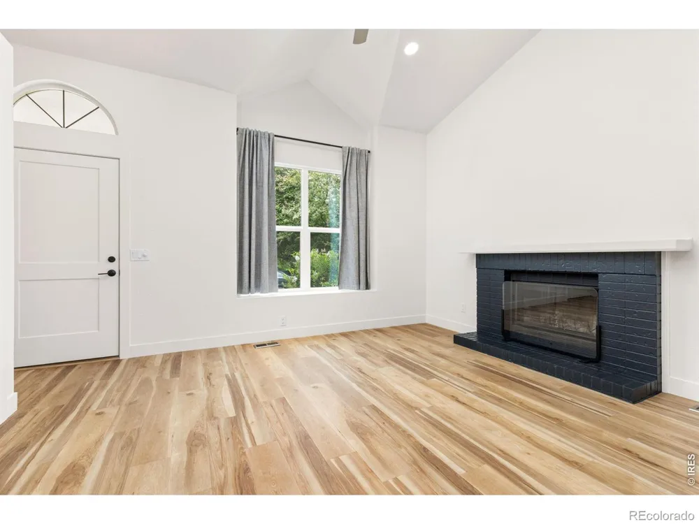 712 Cameron Lane Longmont, CO 80504
