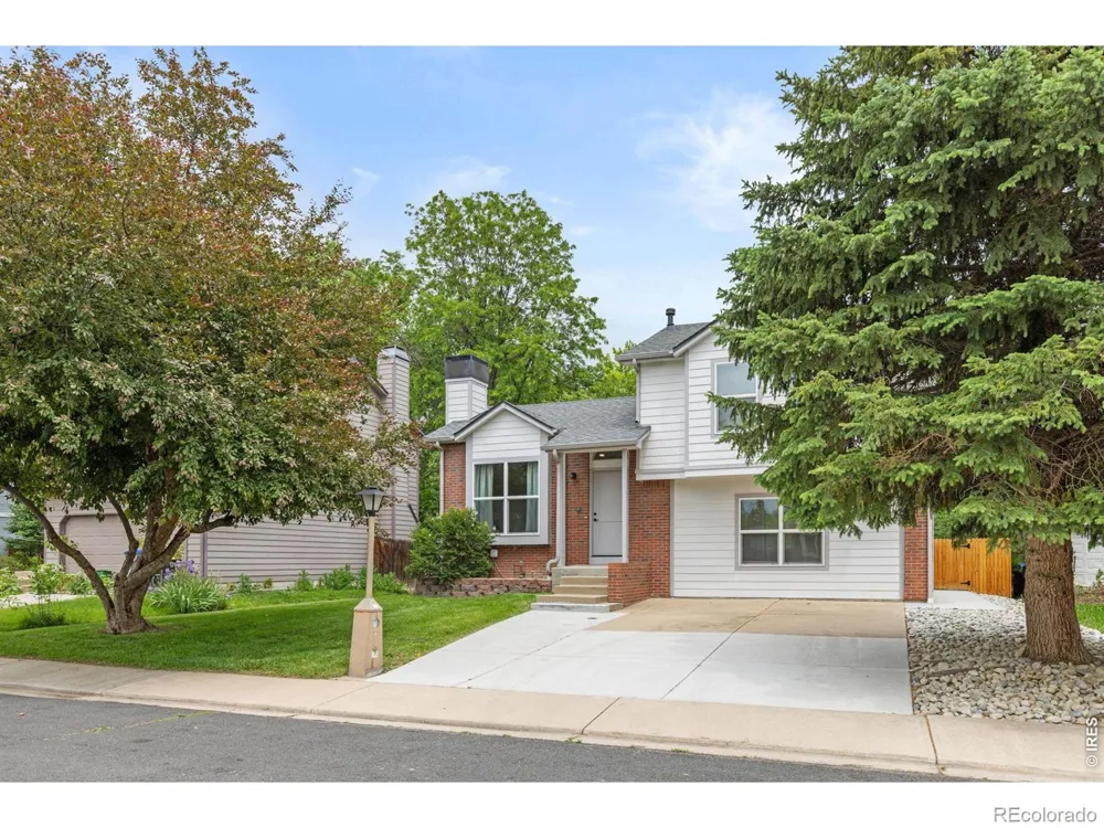 712 Cameron Lane Longmont, CO 80504