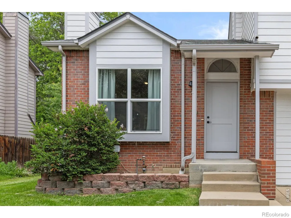 712 Cameron Lane Longmont, CO 80504