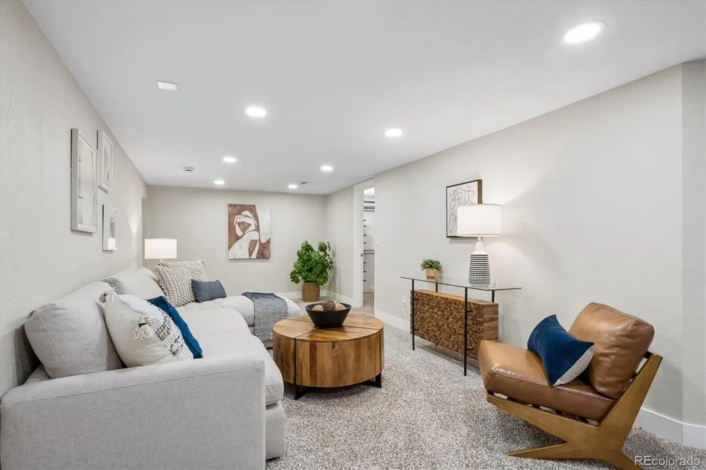 865 Grape Street Denver, CO 80220