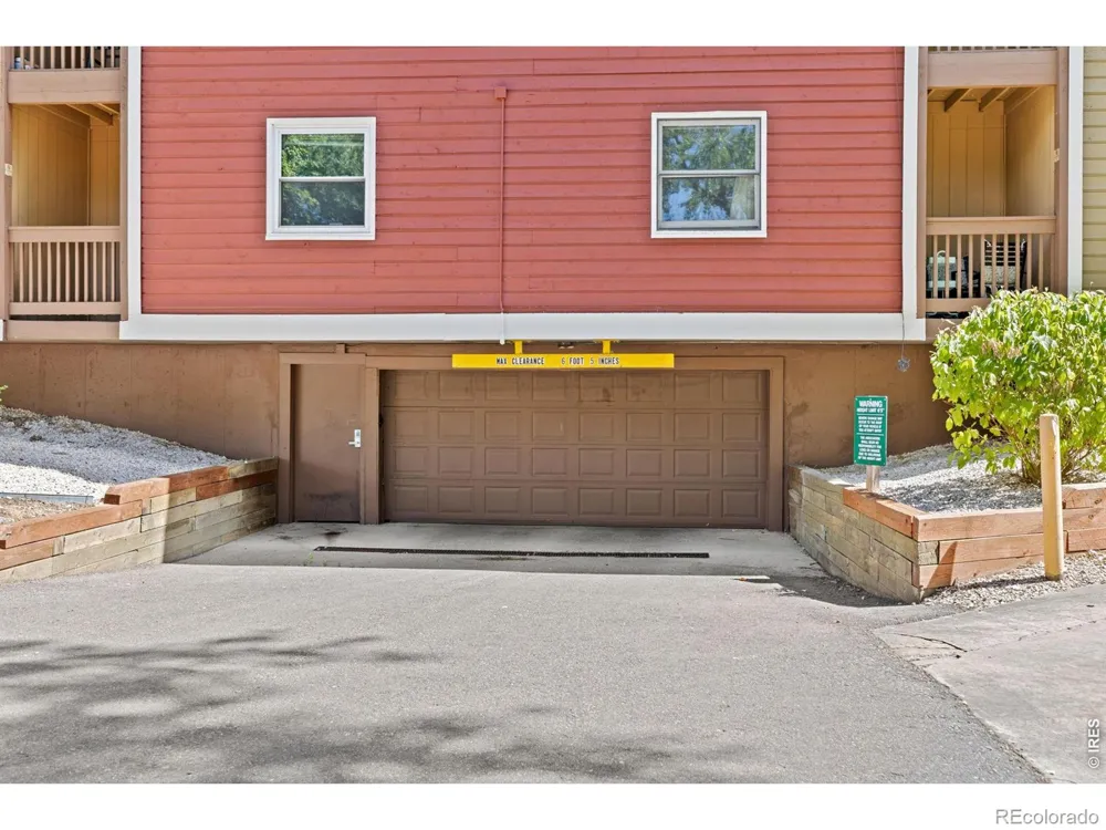 2992 Shadow Creek Drive #202 Boulder, CO 80303