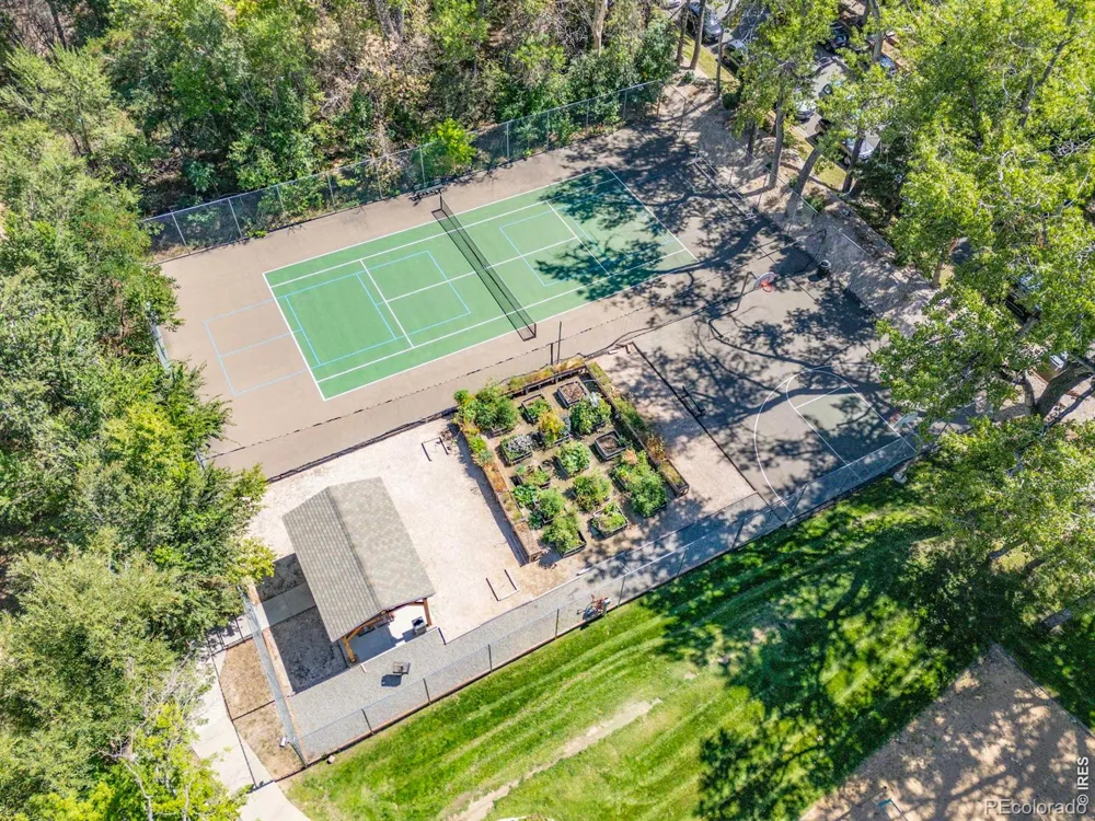 2992 Shadow Creek Drive #202 Boulder, CO 80303