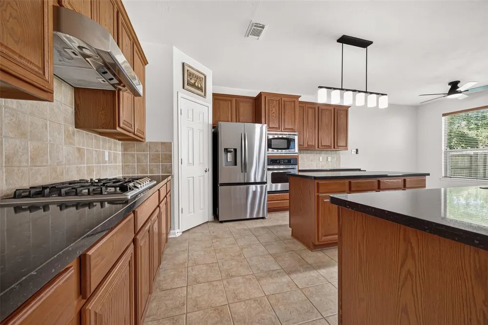 2022 Grand Willow Lane Richmond, TX 77469