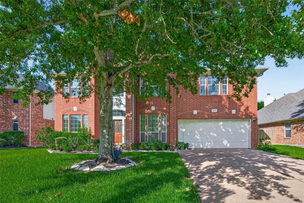 2022 Grand Willow Lane Richmond, TX 77469