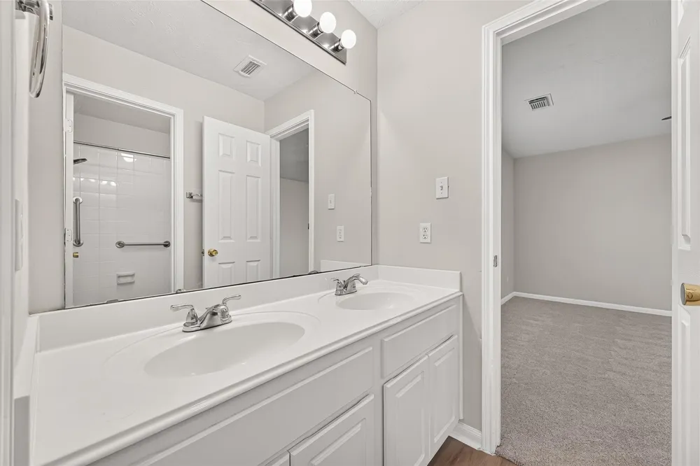 2022 Grand Willow Lane Richmond, TX 77469