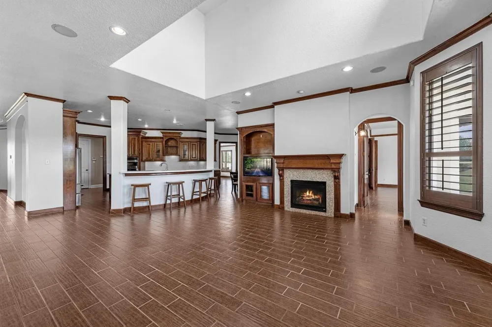 2310 Peters Road Crosby, TX 77532
