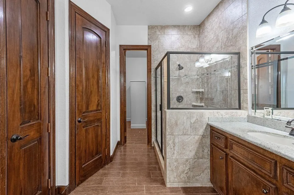 2310 Peters Road Crosby, TX 77532