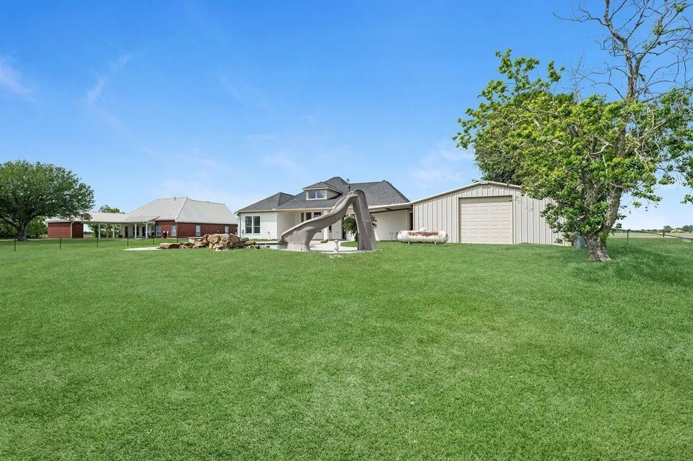 2310 Peters Road Crosby, TX 77532