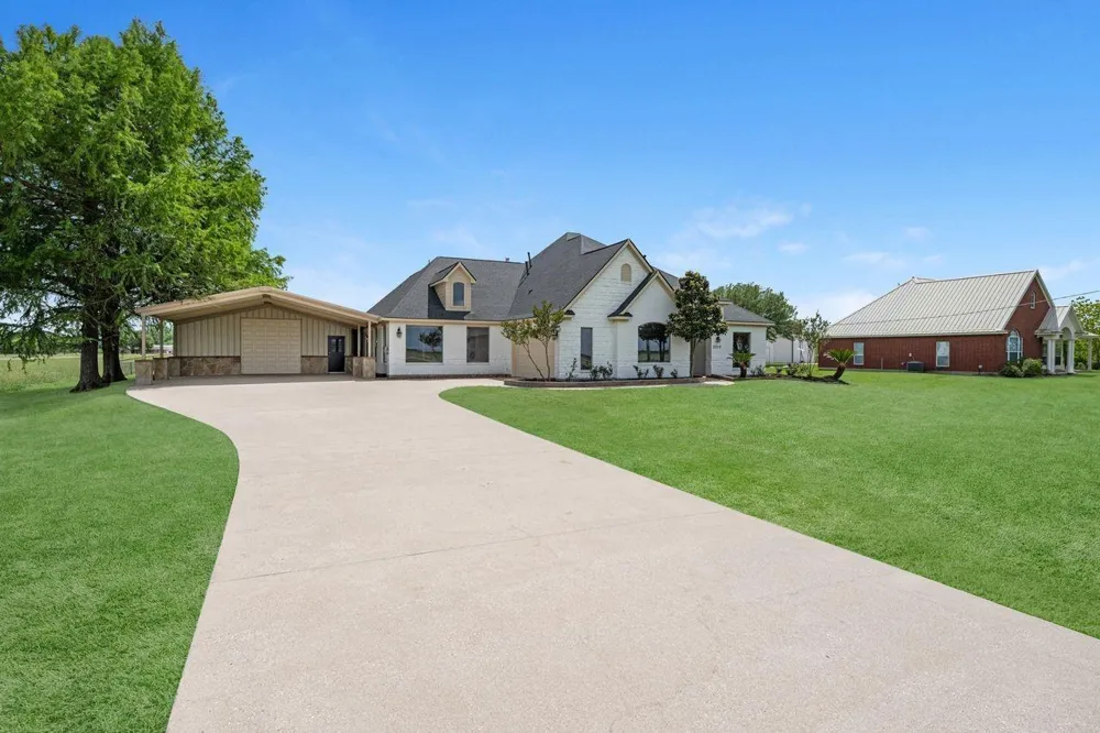 2310 Peters Road Crosby, TX 77532
